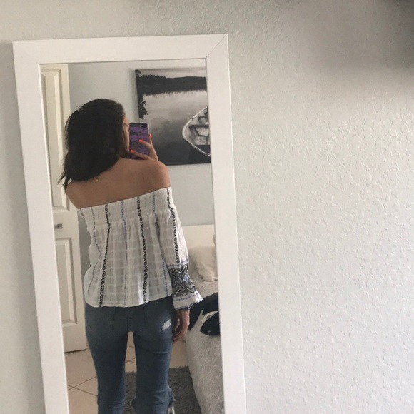 PAPER HEARTS OFF THE SHOULDER TOP! - Picture 3 of 4